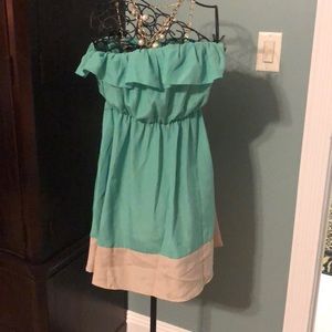 🧨4/$20🧨  Strapless 2 Tone Dress